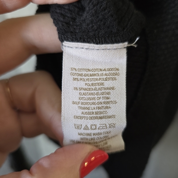 FREE PEOPLE BLACK HYPERACTIVE HIPPIE BUTTON STUD CUFF THERMAL TOP S - Picture 5 of 5